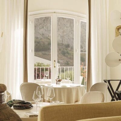 Illuminazione Sala pranzo hotel